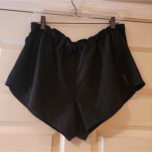 Reebok play-dry stretchy black active shorts XL - Picture 1 of 4